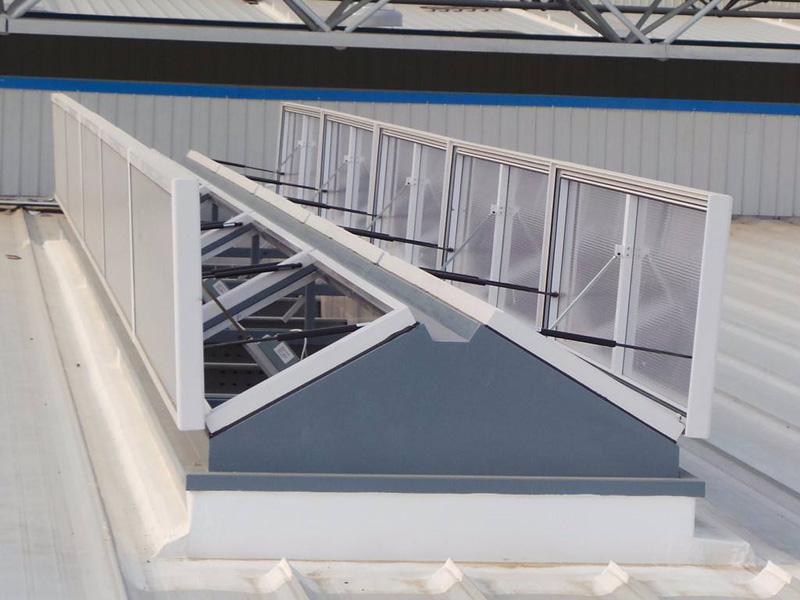 三角型采光排烟天窗